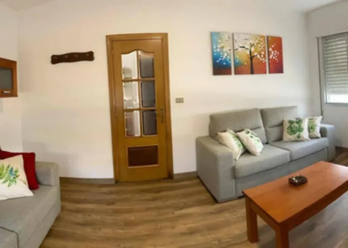 Casa Quinteiros 오그로브